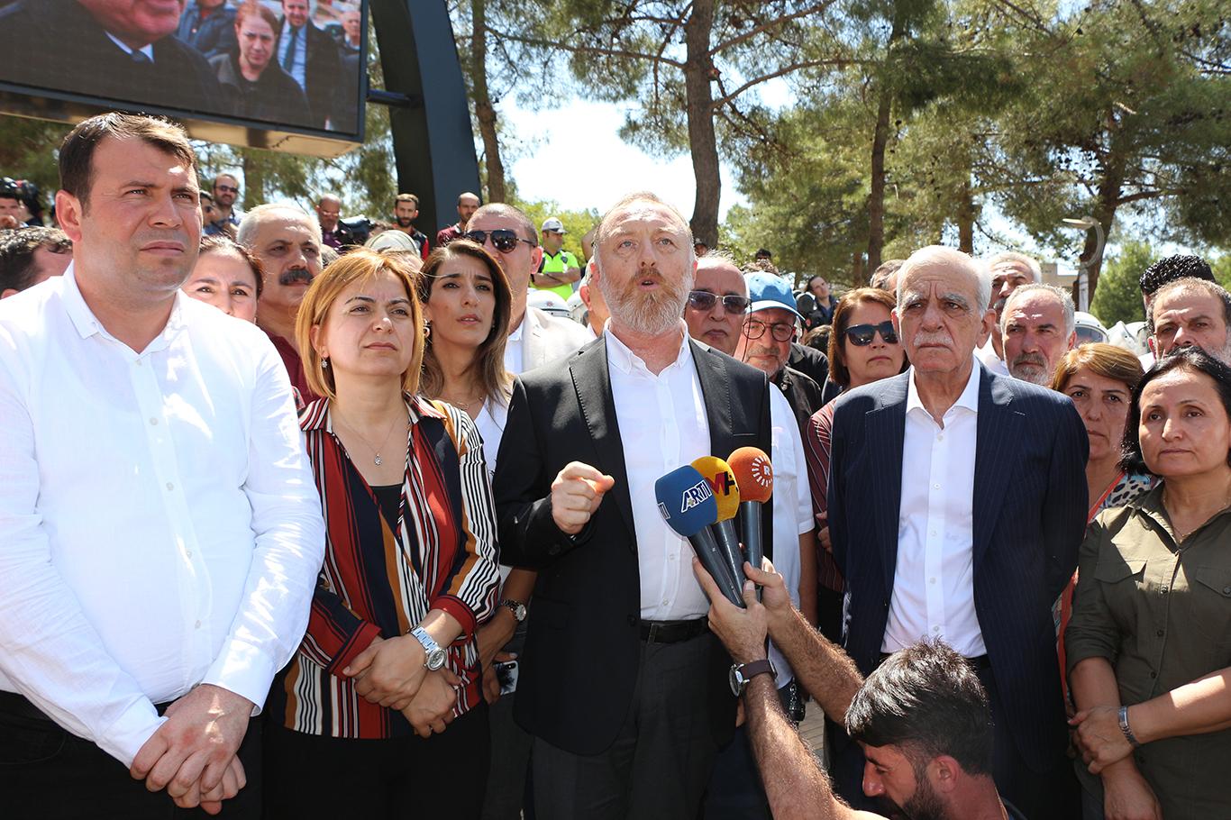 “Eşbaşkanlık ‘Toplumsal Cinsiyet Eşitliği Projesi’nin bir parçasıdır”