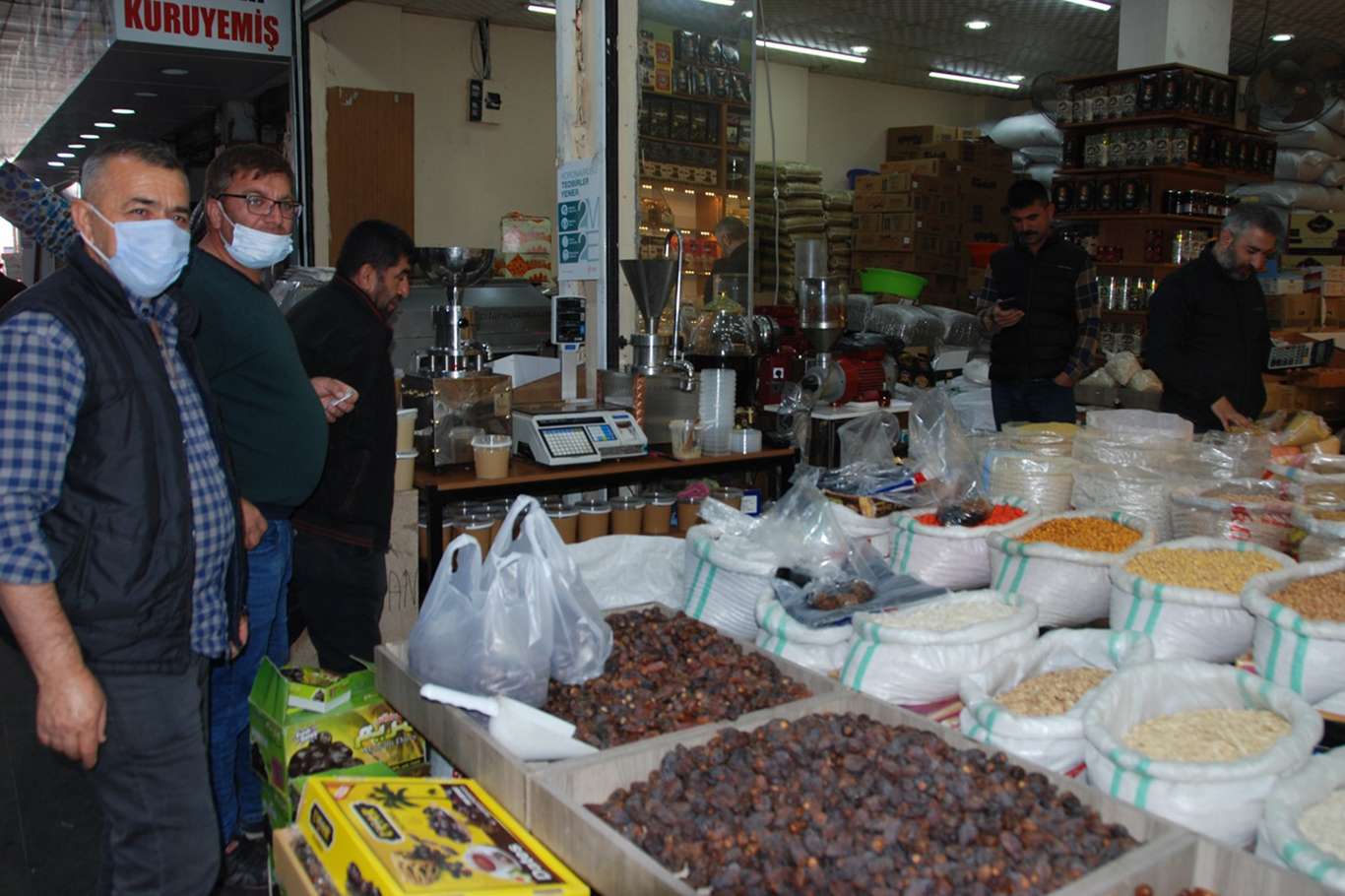 Esnaf ve halkta Ramazan sevinci