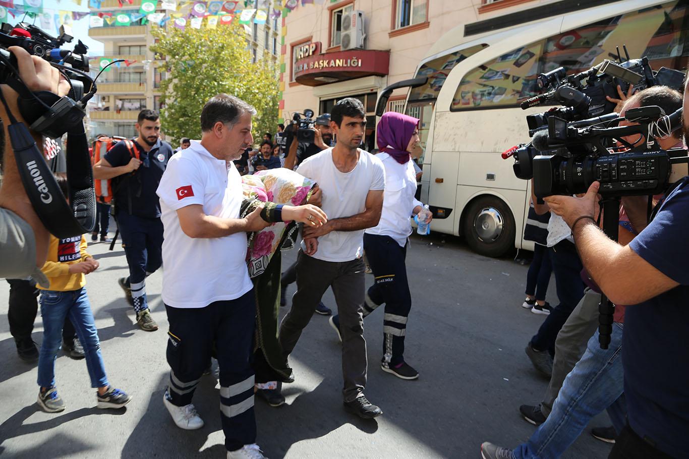 ​Eylemde babasının öldüğünü duyan Bozkurt baygınlık geçirdi
