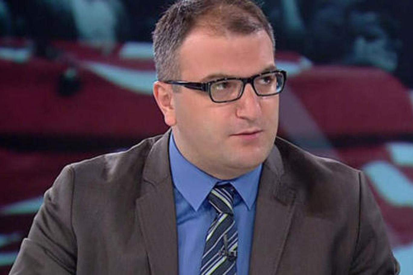 Cem Küçük haddini aştı