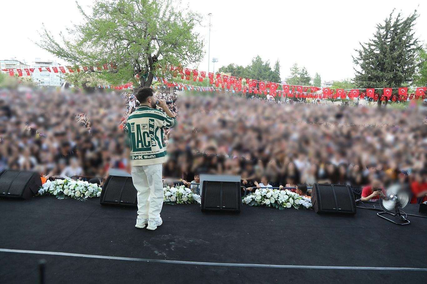 Gaziantep Büyükşehir Belediyesinden Ramazan ayının ruhuna aykırı konser