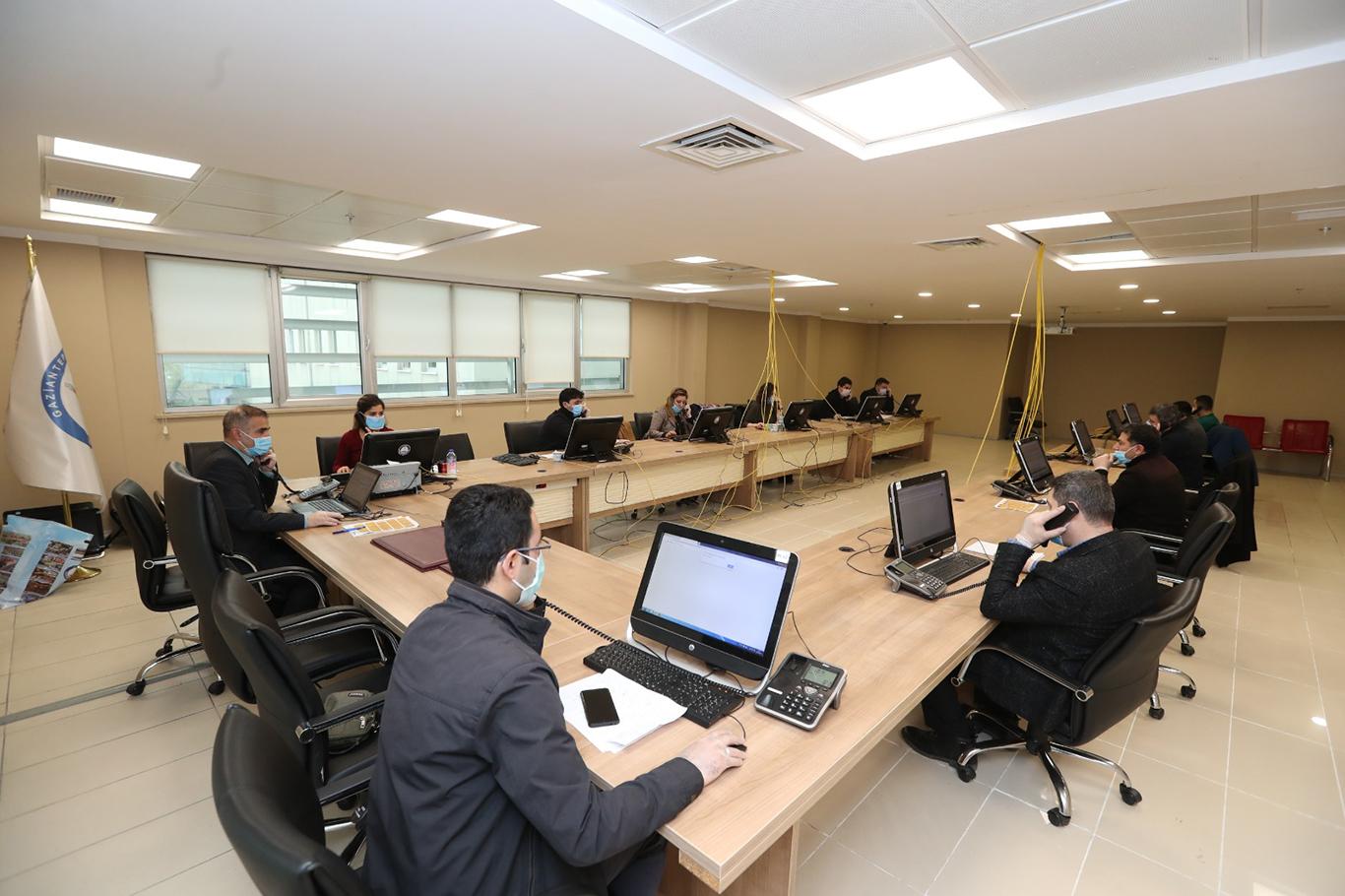 Gaziantep’te ihtiyaç sahipleri için 'yardım çağrı merkezi' kuruldu