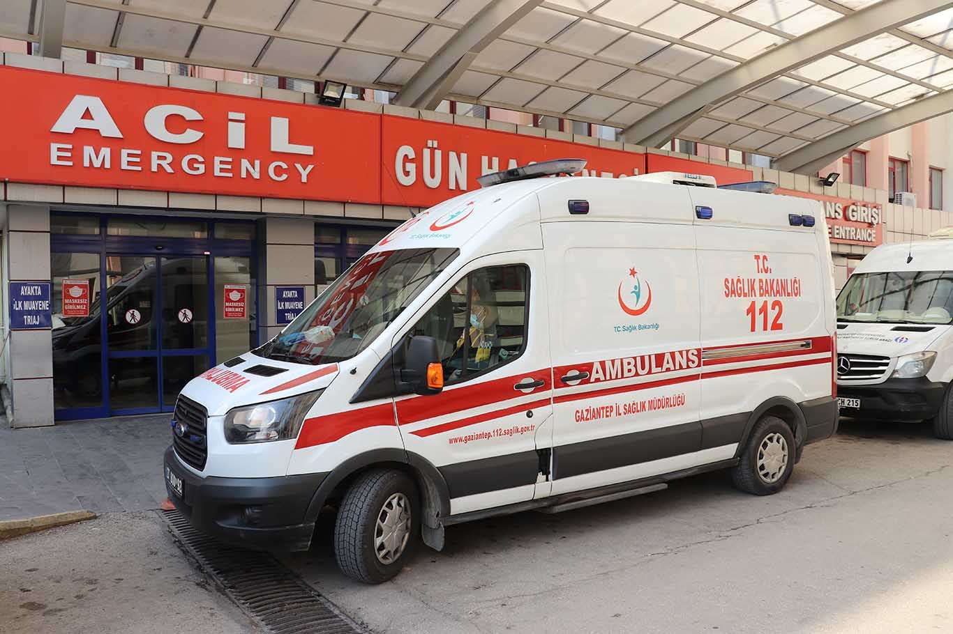 Gaziantep'te pitbull cinsi köpeklerin saldırdığı çocuk yaralandı