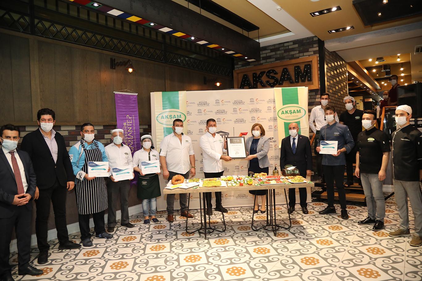 Gaziantep’te simitçilere "hijyen sertifikası" verildi