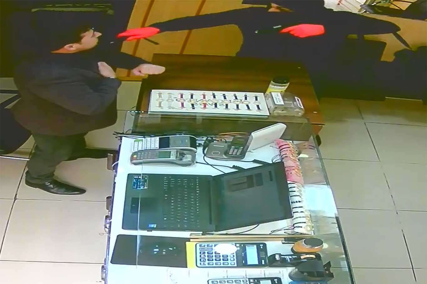 Gaziantep'teki kuyumcu soygunu girişimi kamerada