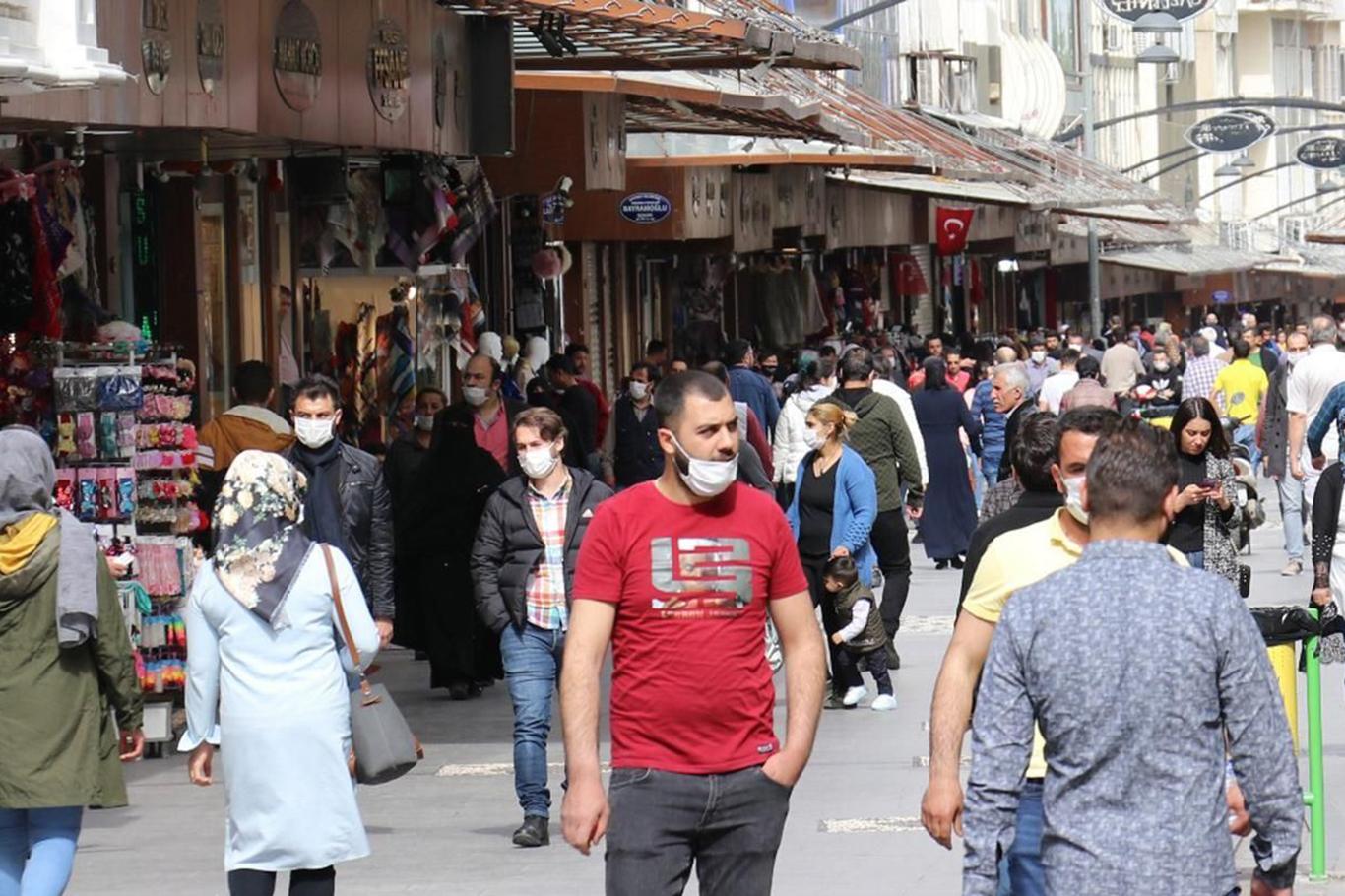 Gaziantep Valisi Gül: “En çok vakanın görüldüğü 3’üncü kentiz”