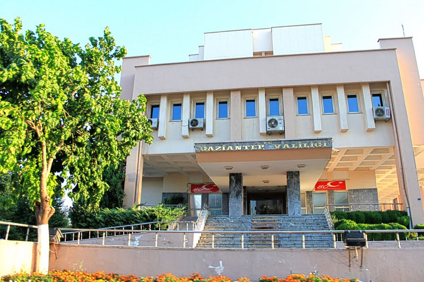 Gaziantep’te yola yerleştirilen 2 bomba imha edildi