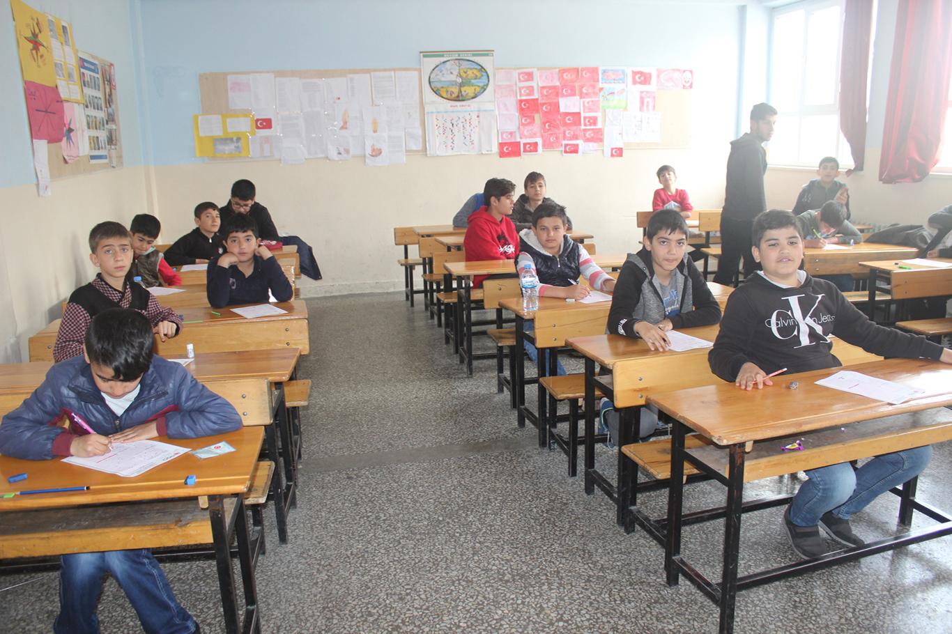 ​"Gençler Efendimizin İzinde Siyer-i Nebi Yarışması" düzenlendi