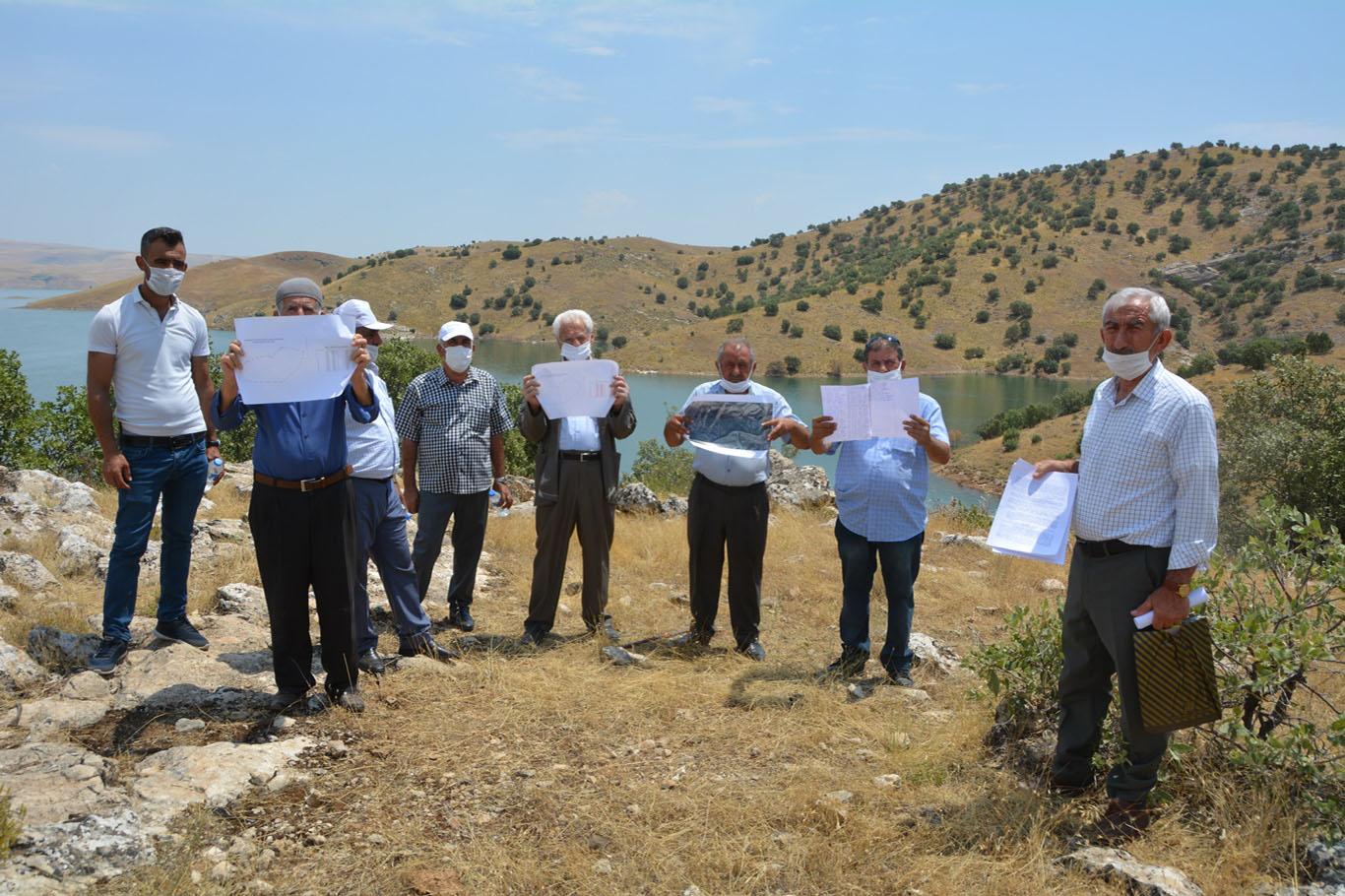 Güvenlik nedeniyle 27 yıl önce terk ettikleri mezralarına geri dönmek istiyorlar