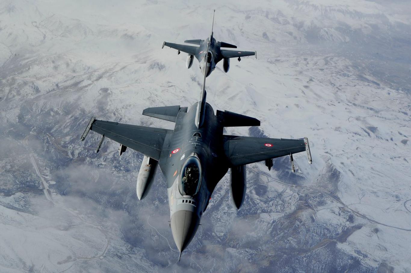 Hakurk'a hava harekatı: 5 PKK'li öldürüldü