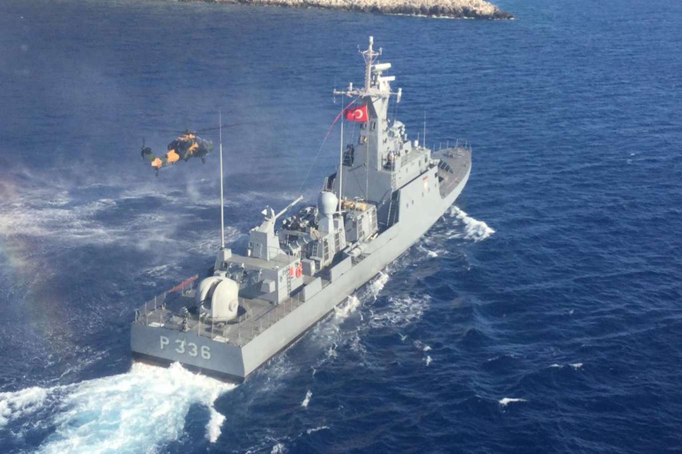 Hücümbot ve taarruz helikopteri ile tatbikat yapıldı