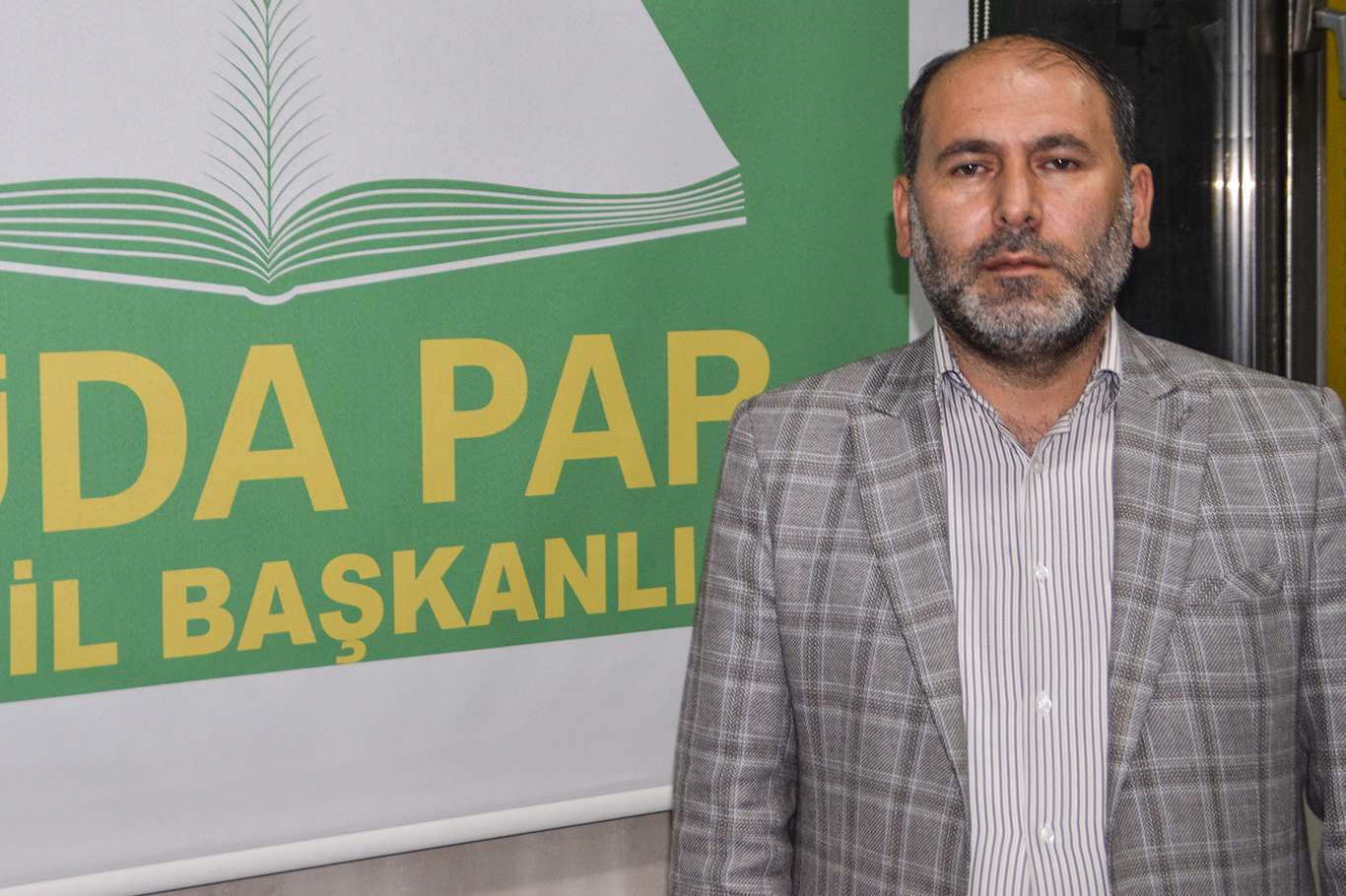 ​HÜDA PAR Ağrı İl Başkanı Gökhan, Ukraynalı sözde dağcıların yaptıklarına tepki gösterdi