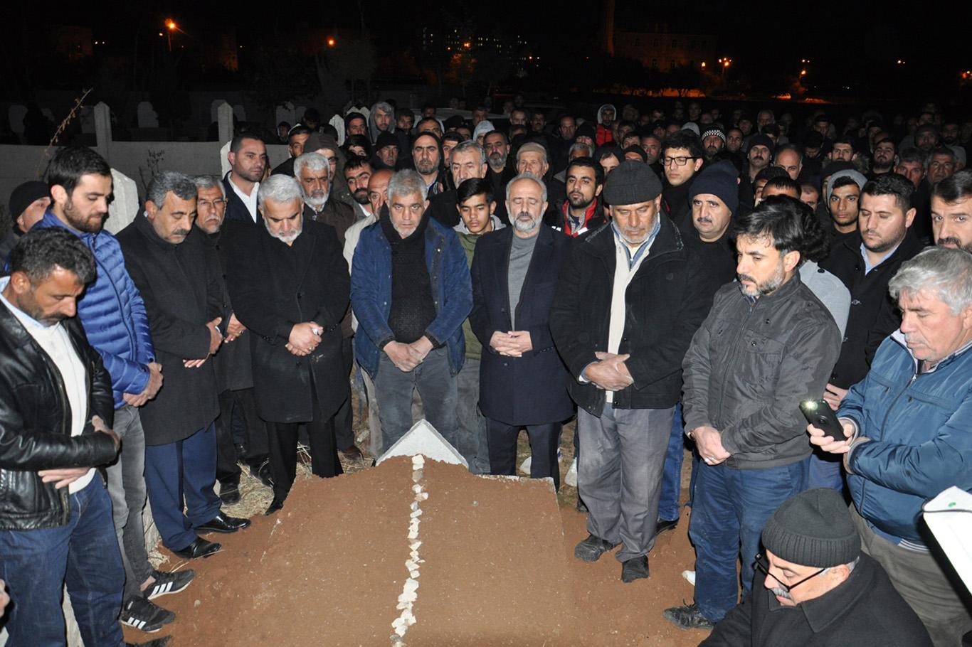 HÜDA PAR Batman İl Başkanı Davut Şahin’in ağabeyi defnedildi