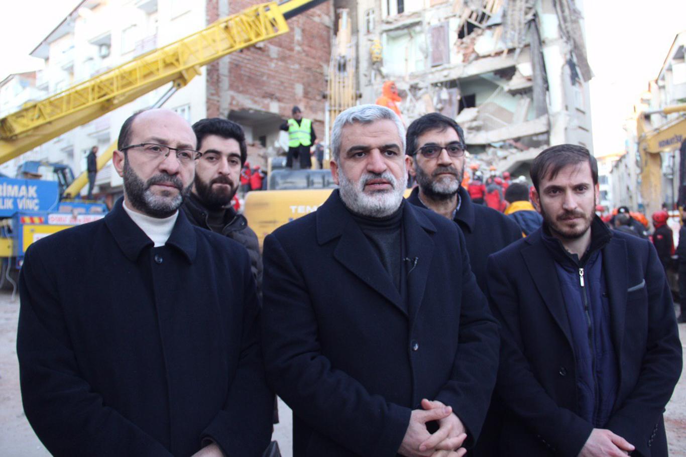 HÜDA PAR'dan bir heyet depremin yaşandığı Elazığ'da incelemelerde bulundu