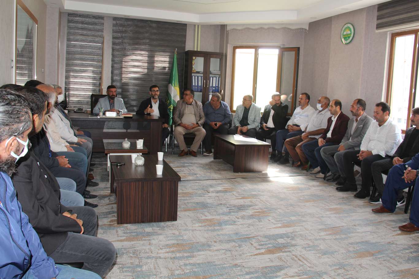 HÜDA PAR Diyarbakır'da iki aile arasındaki husumeti sona erdirdi