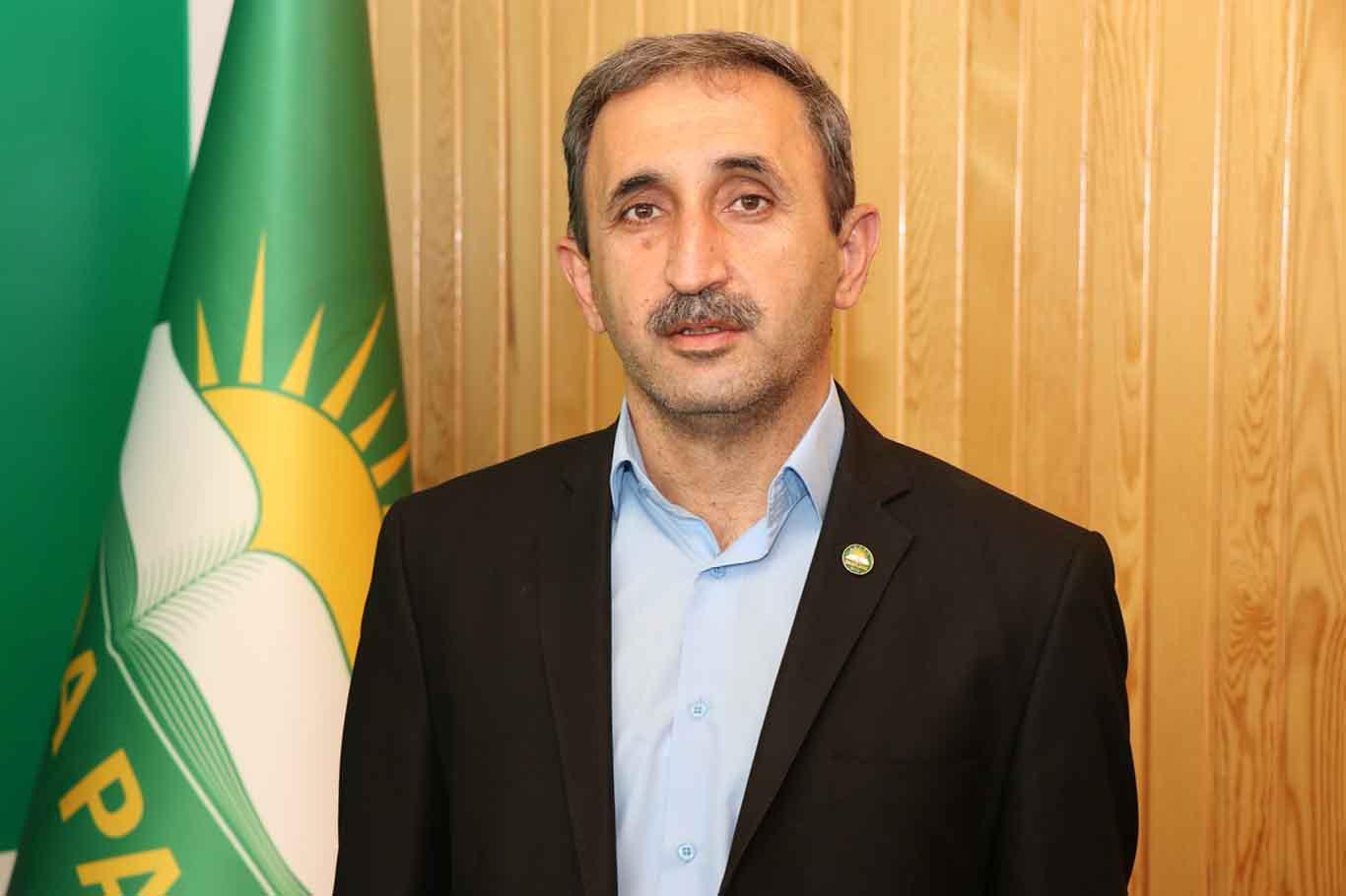 HÜDA PAR Genel Sekreteri Demir: "Genç evlilik mağdurları Türkiye siyasetinin ayıbıdır"
