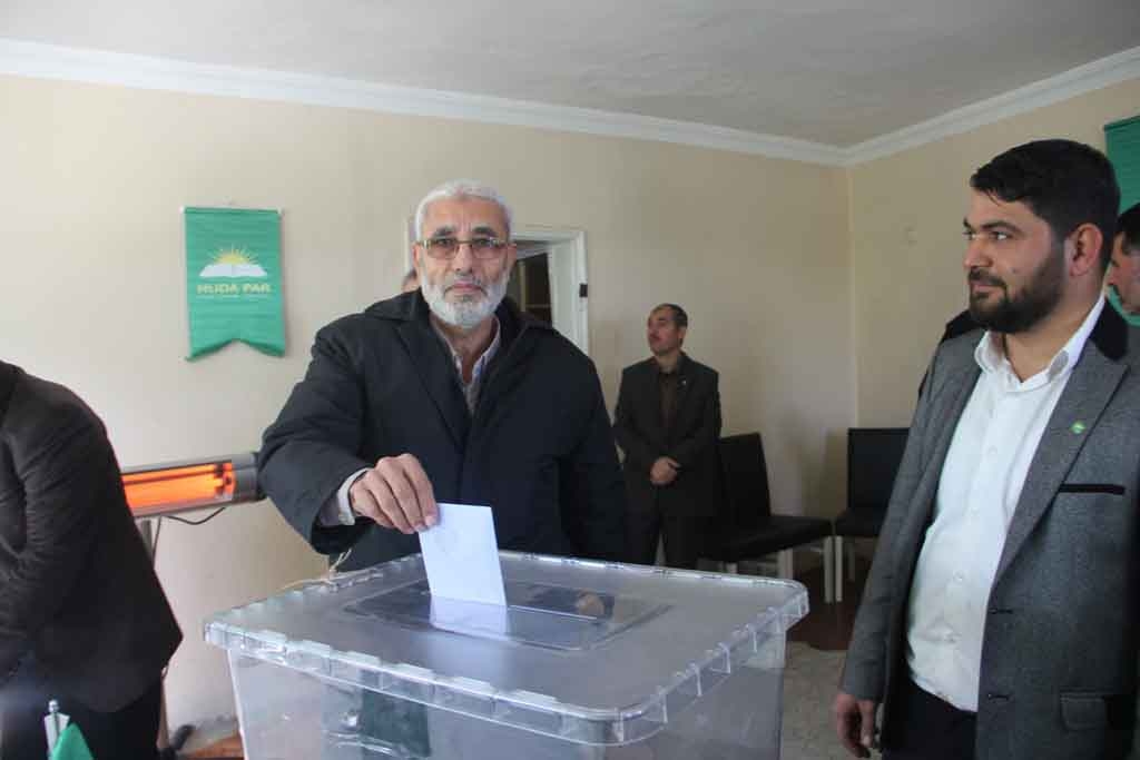 HÜDA PAR Yüreğir İlçe kongresi yapıldı