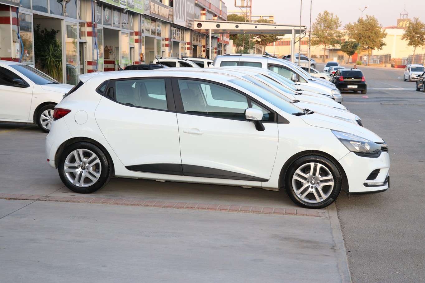 İkinci el araçlarda fiyat yükselişi devam ediyor