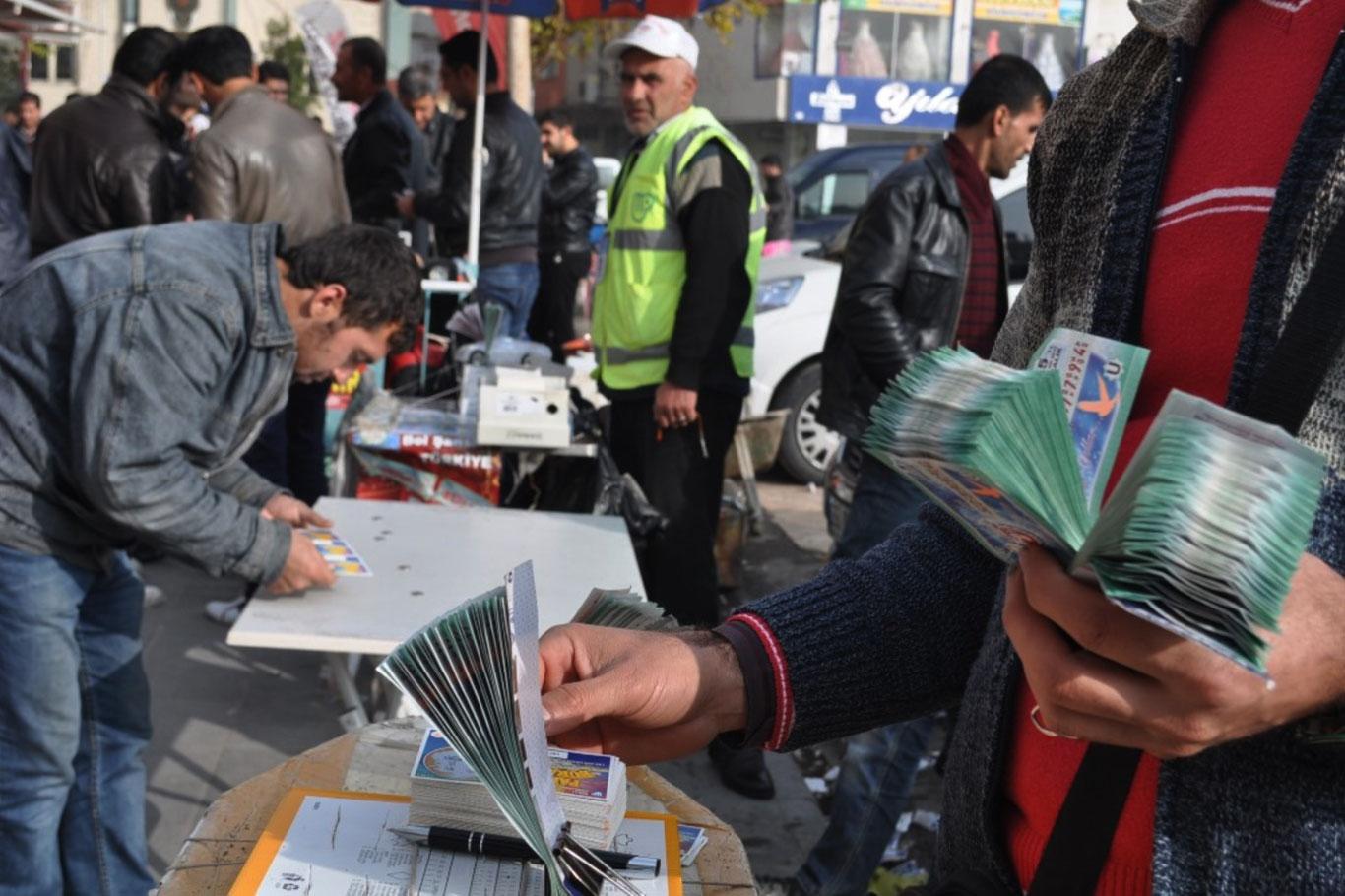 "İş yok bahanesi haramı meşrulaştırmaz"