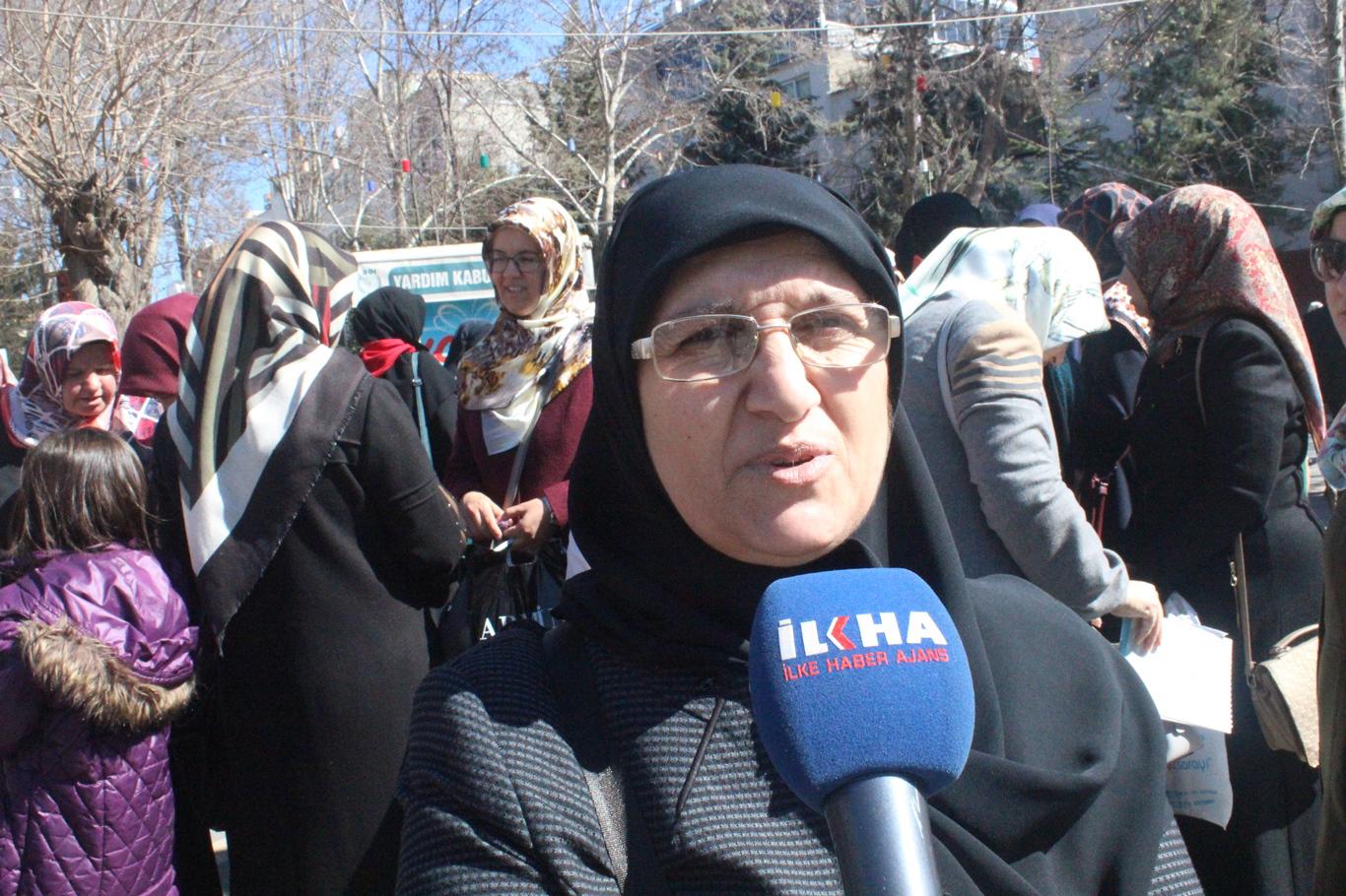"İslam geldiğinde diğer kavimlerde kadının değeri yoktu"