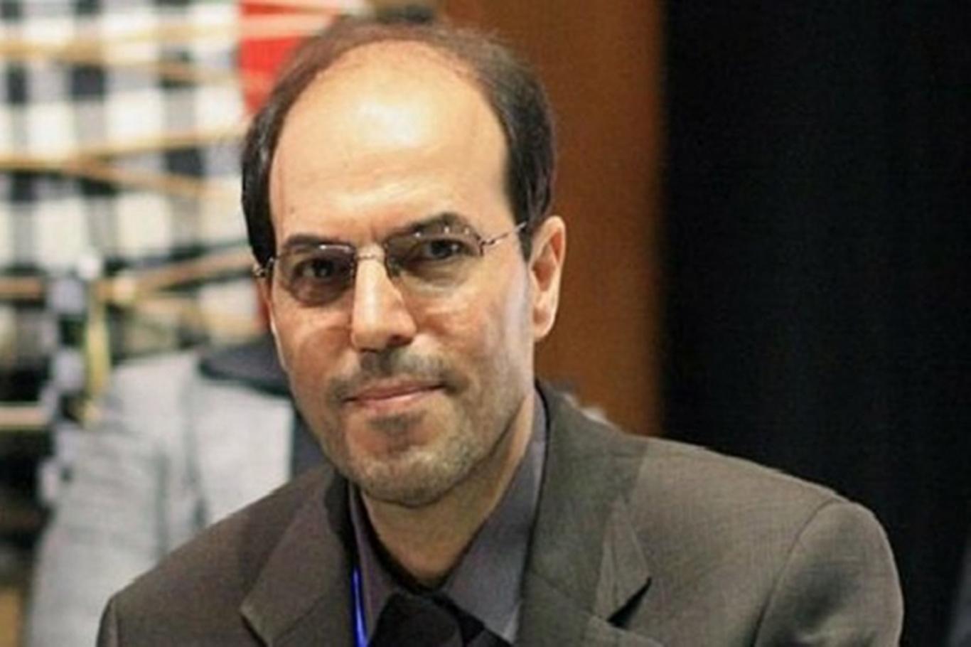"İslam ülkeleri ABD'nin senaryolarına karşı uyanık olmalı"