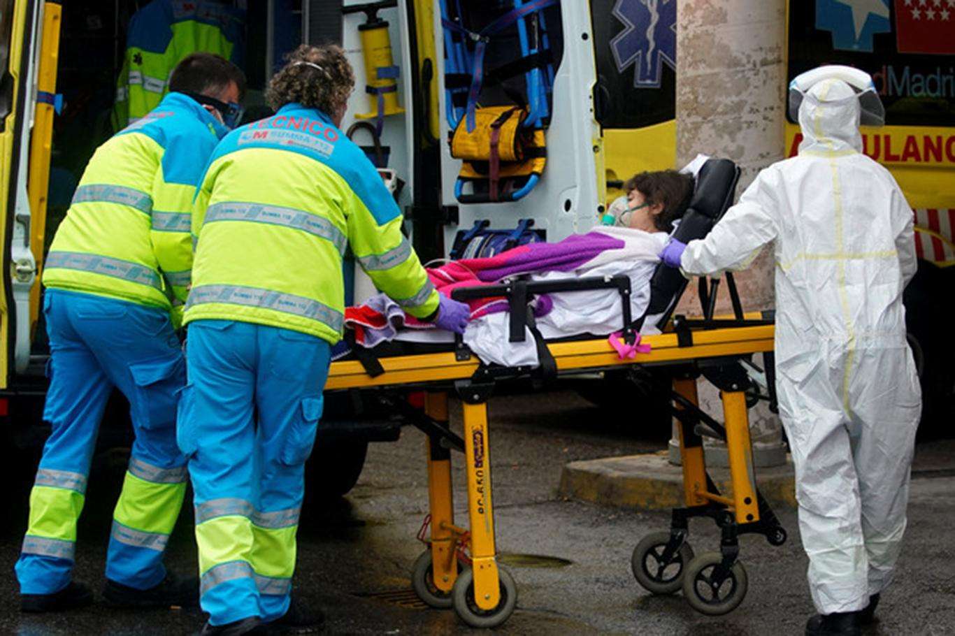 İspanya’da Covid-19 vaka ve can kayıplarındaki artış devam ediyor