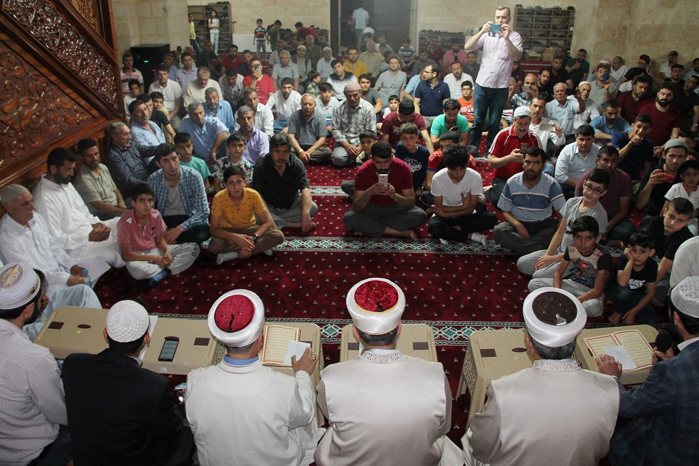 Kadir Gecesi Mardin’de ihya edildi