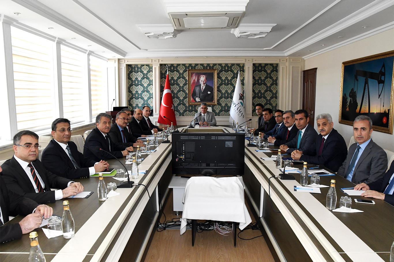 Kamu yatırımlarının mevcut durumu masaya yatırıldı