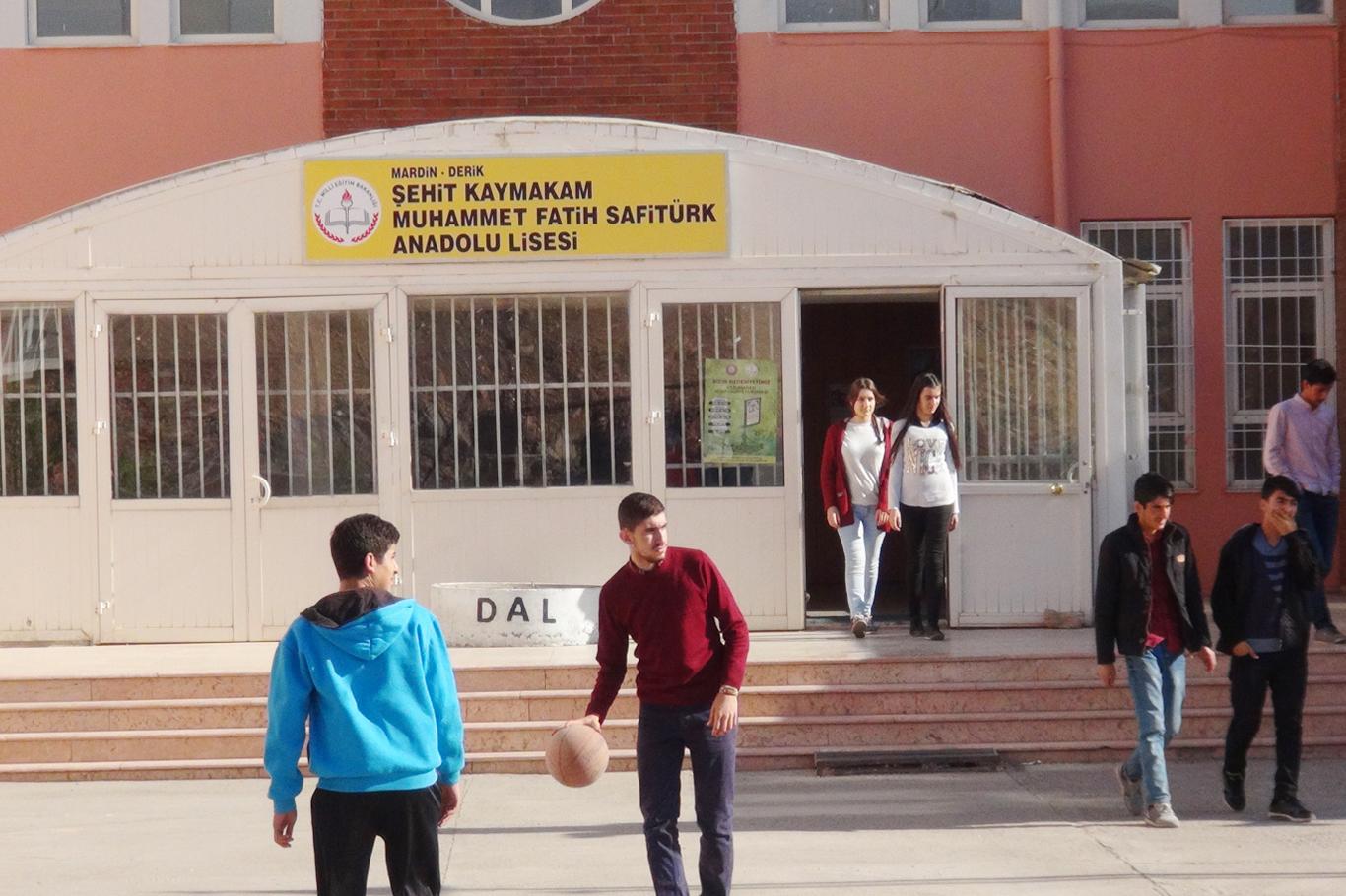 Kaymakam Safitürk’ün ismi okula verildi
