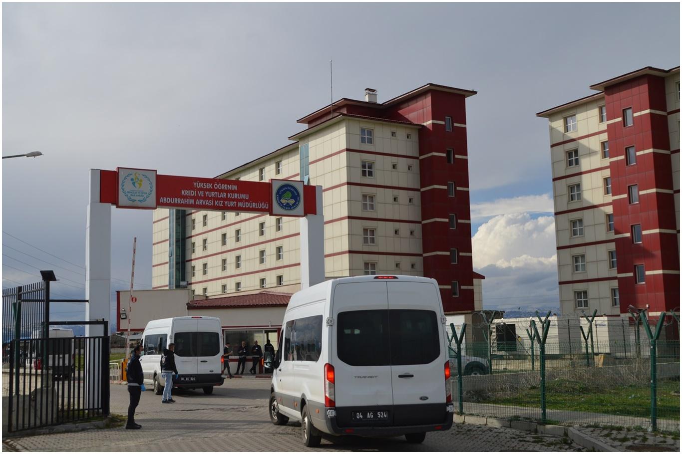 KKTC'den getirilen 189 kişi Ağrı’daki KYK yurtlarında karantinaya alındı