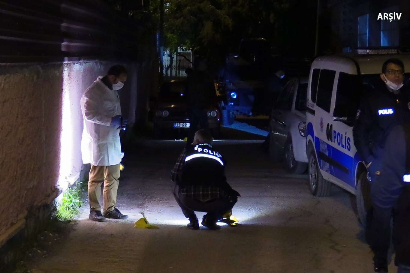 Konya'da bir eve düzenlenen silahlı saldırıda 7 kişi öldürüldü