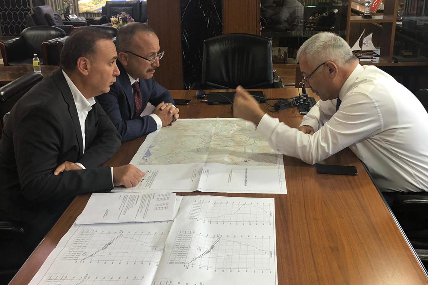 Köy yolları için alternatif yol yapım çalışmaları