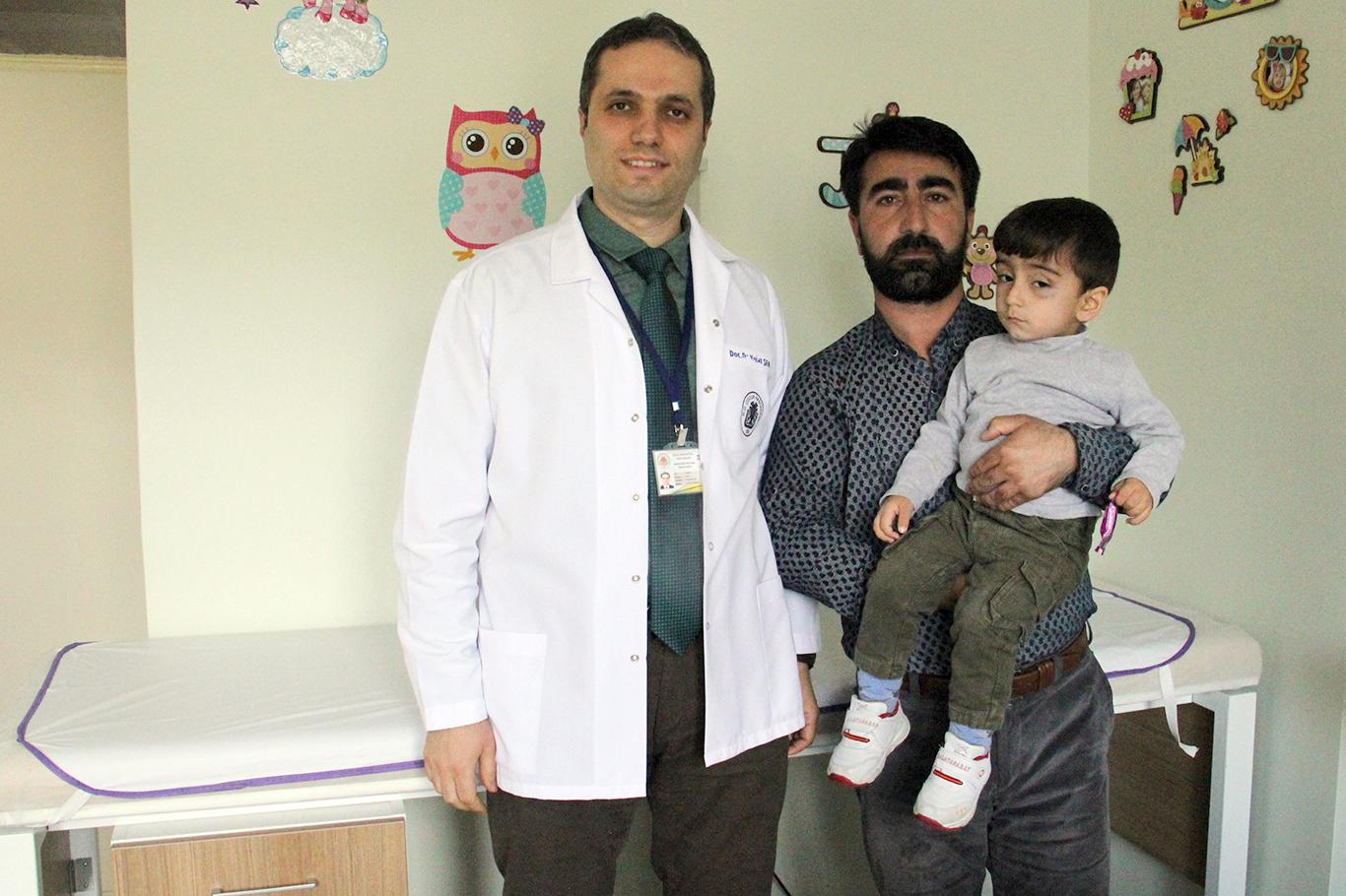 Küçük çocuğun akciğerinden kabak çekirdeği çıktı