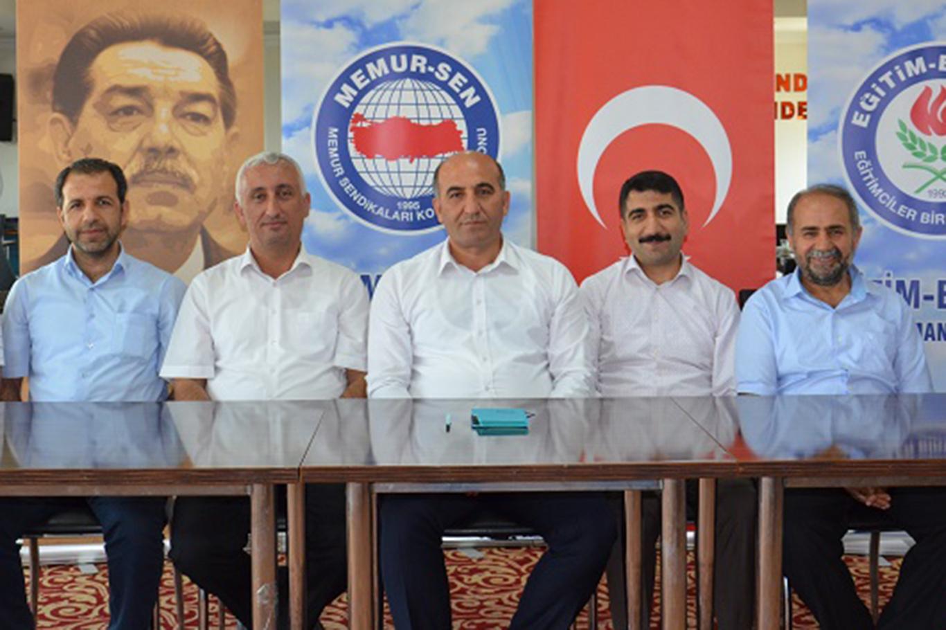 “Liselere geçiş sistemi sancılı başlamıştır”