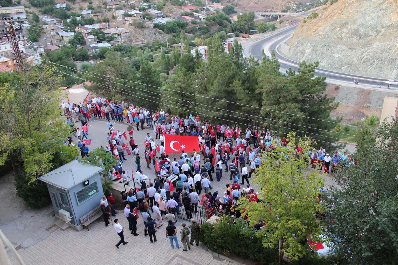 Maden’de birlik ve kardeşlik yürüyüşü