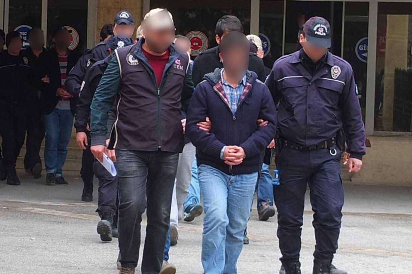 Mardin merkezli FETÖ operasyonu: 10 gözaltı