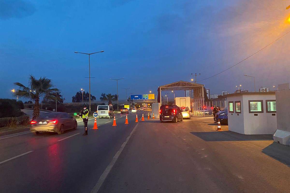 Mersin'de asayiş operasyonları devam ediyor