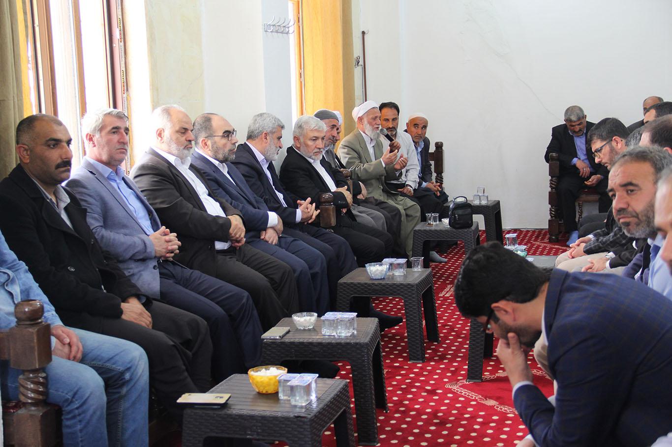 ​Mevlid etkinliği dönüşü hayatını kaybeden Eyyüp Kılıç’a taziye ziyaretleri