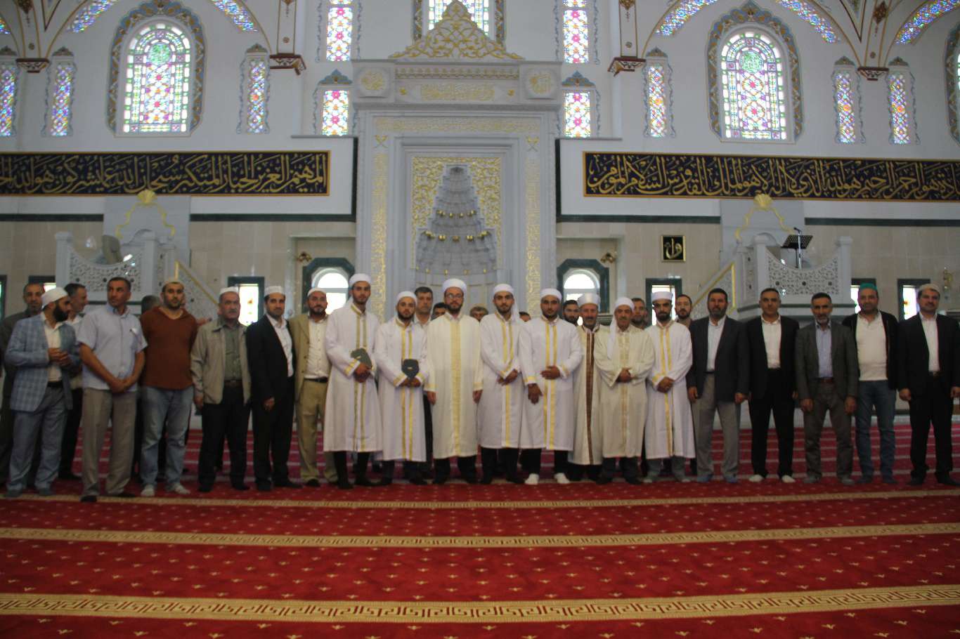 Midyat'ta ilmi tedrisatlarını tamamlayan talebeler için icazet programı düzenlendi