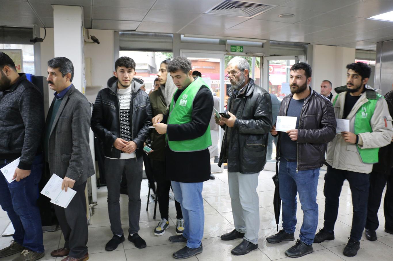  Mısır zindanlarındaki Müslümanlara mektup gönderdiler