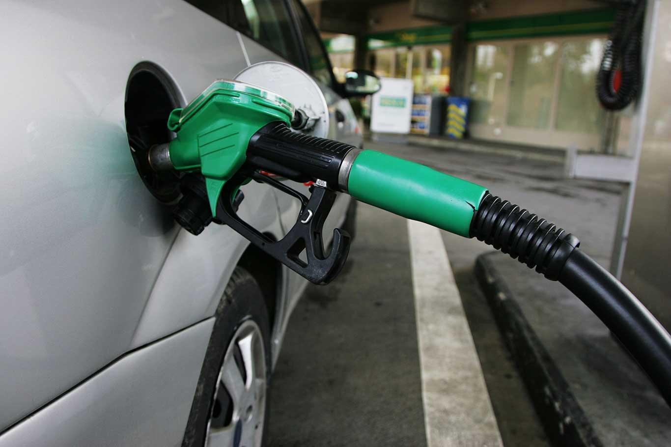 Motorinde indirim: Pompa fiyatına yansımayacak