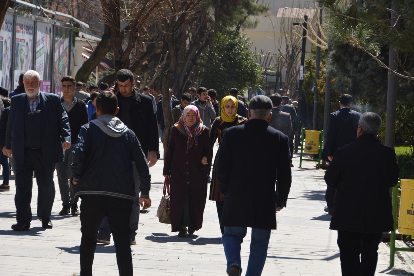 ​"Müslümanların bu katliama çığ gibi tepki göstermesi gerekiyor"