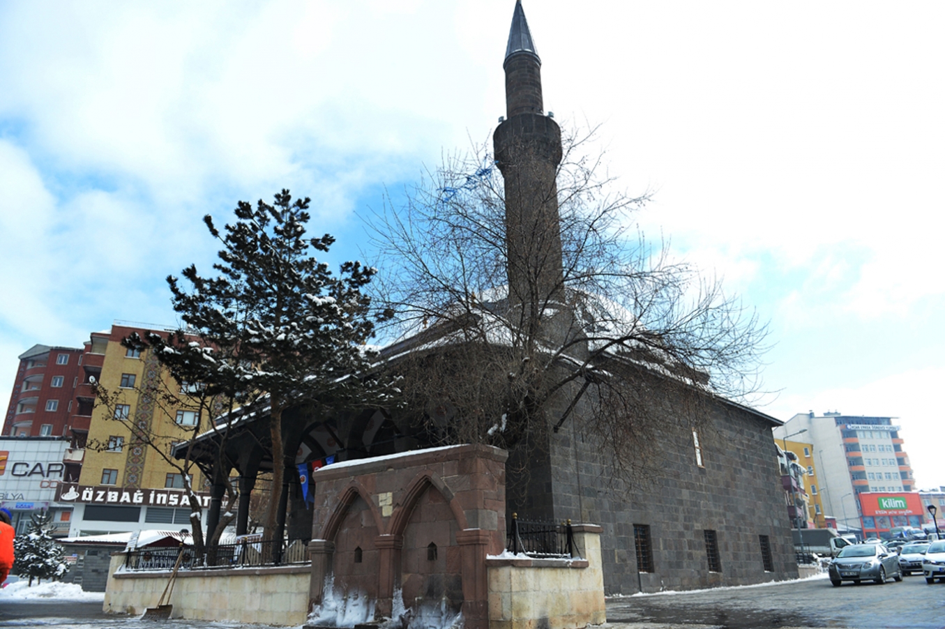Narmanlı Camii  ibadete açıldı       