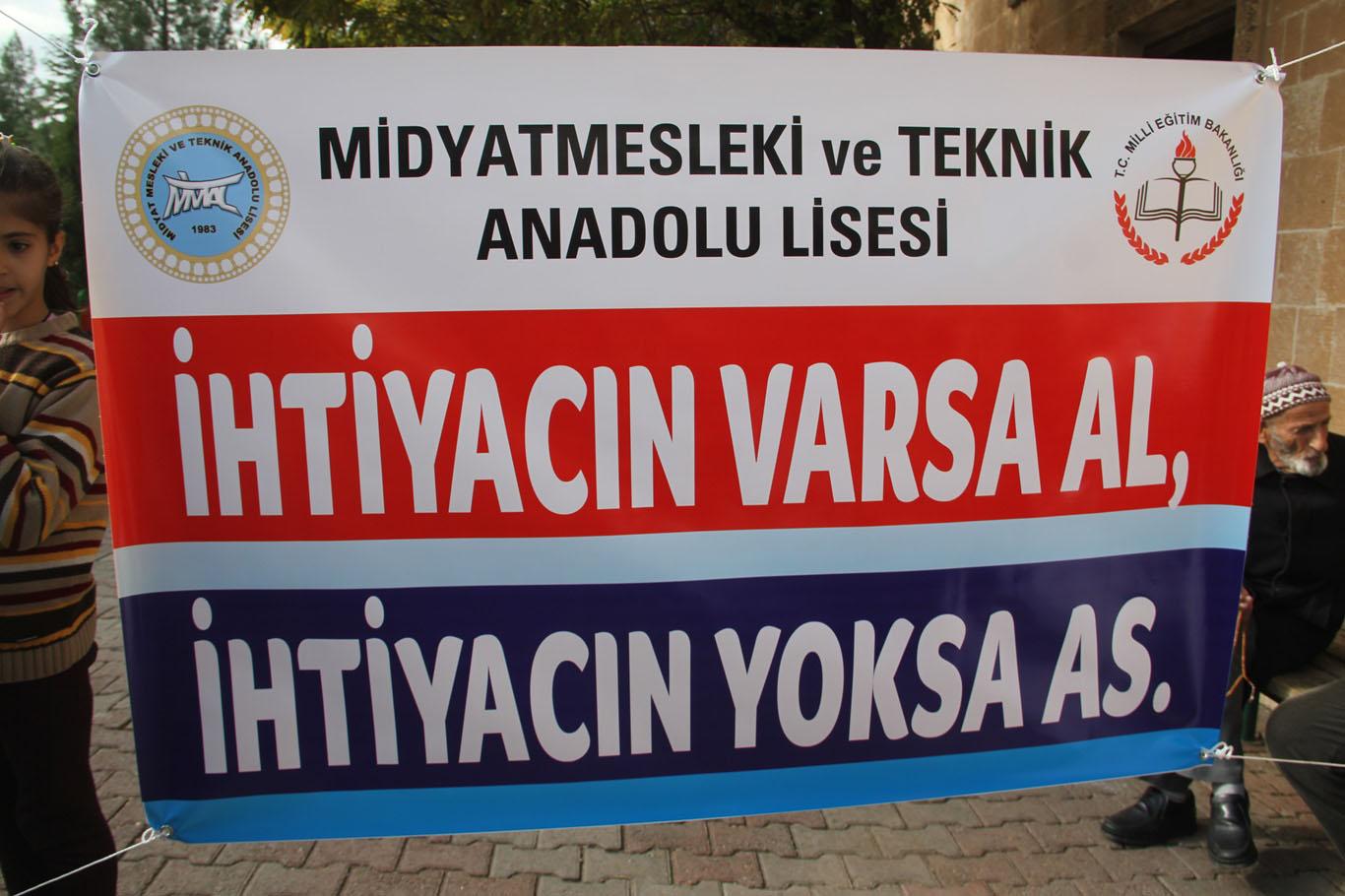 Öğretmen ve öğrencilerden örnek bir paylaşma ve yardımlaşma projesi