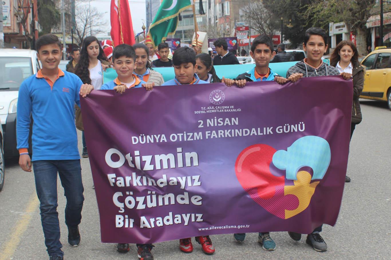 Otizm günü farklı etkinliklerle kutlandı