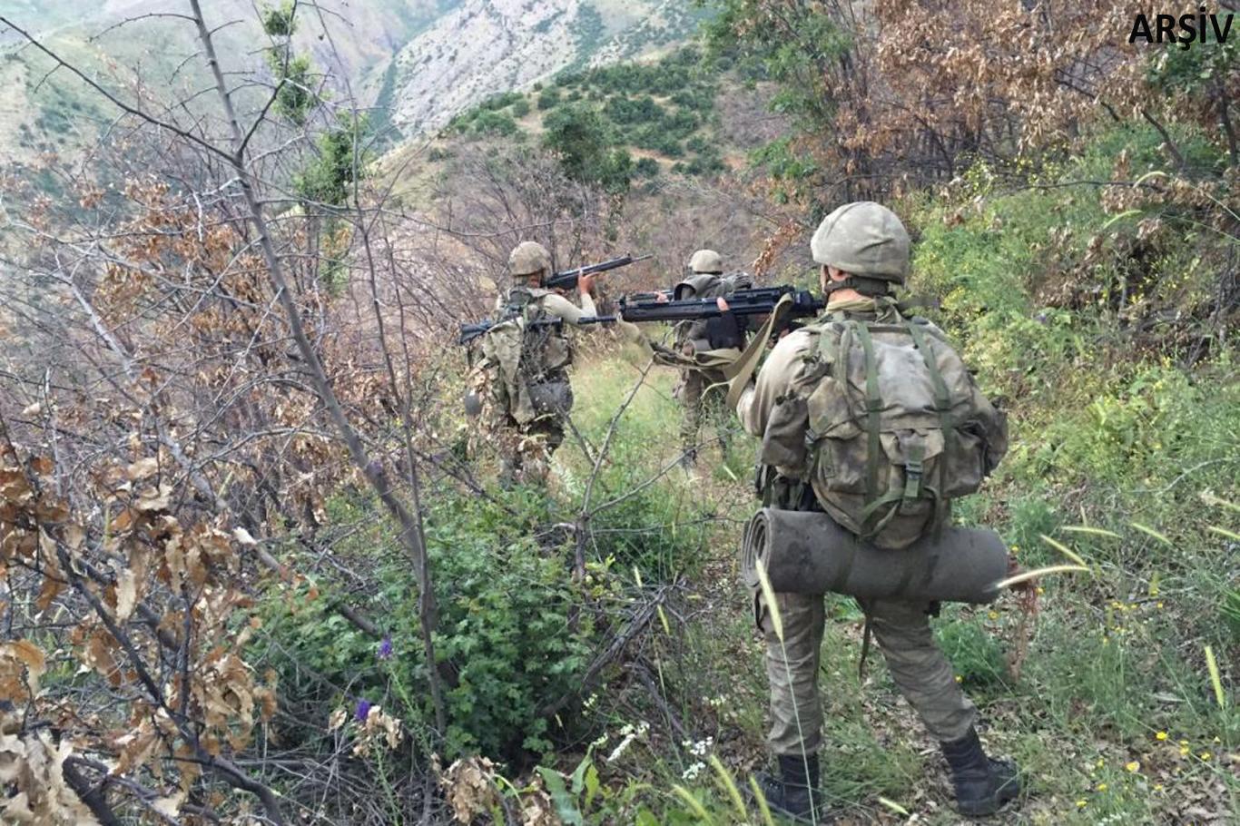 PKK’ye ait çok sayıda silah ve mühimmat ele geçirildi