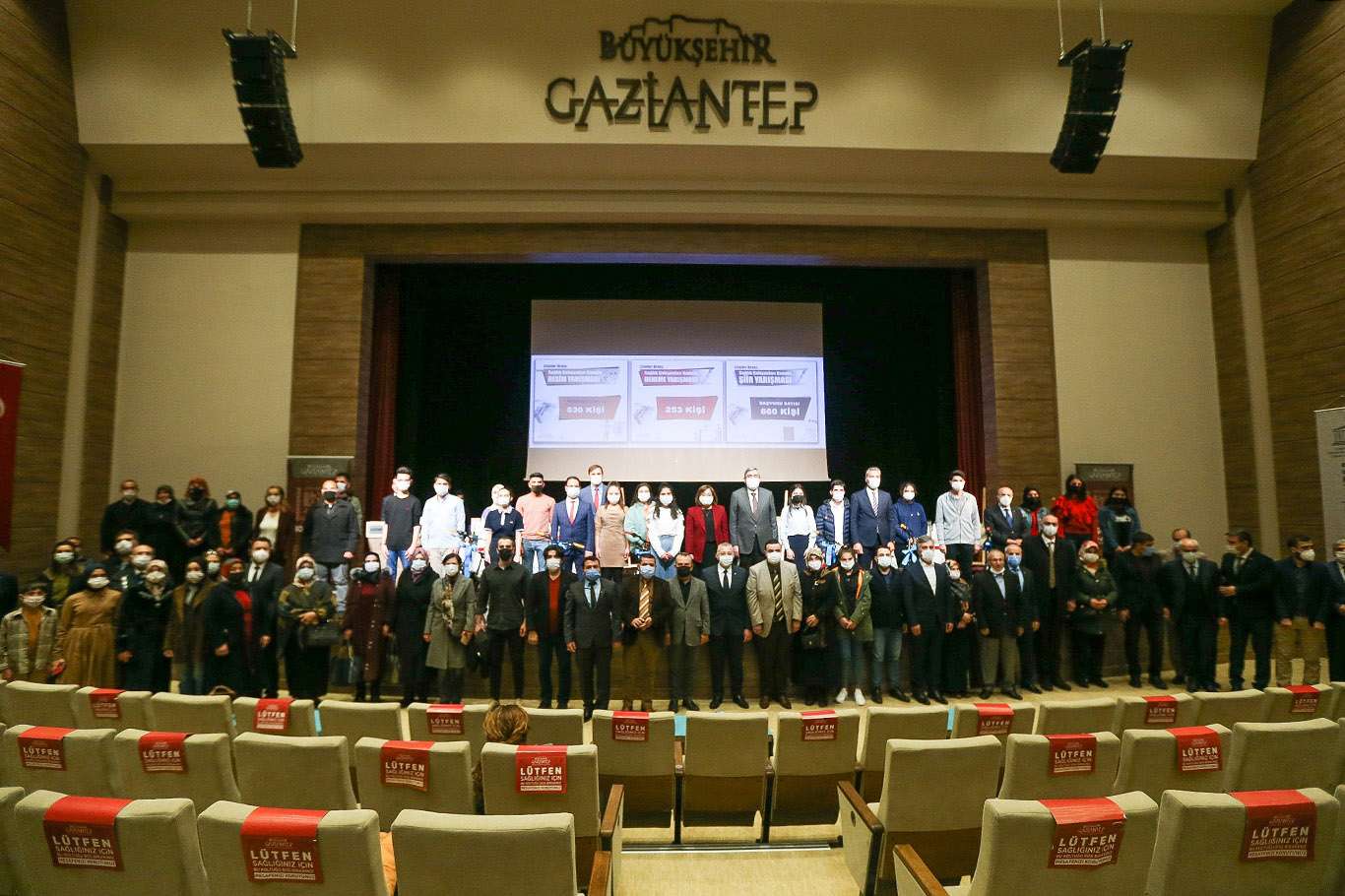 Sağlık çalışanları adına düzenlenen yarışmanın ödül töreni düzenlendi