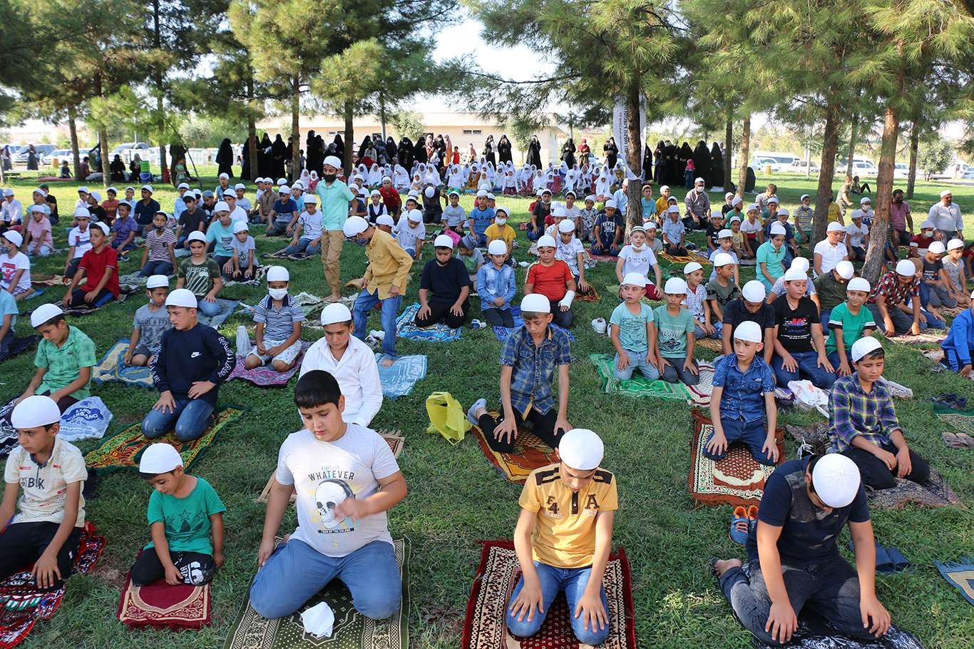 Şanlıurfa'da çocuklar "Hayat Namazla Güzeldir" etkinliğinde buluştu