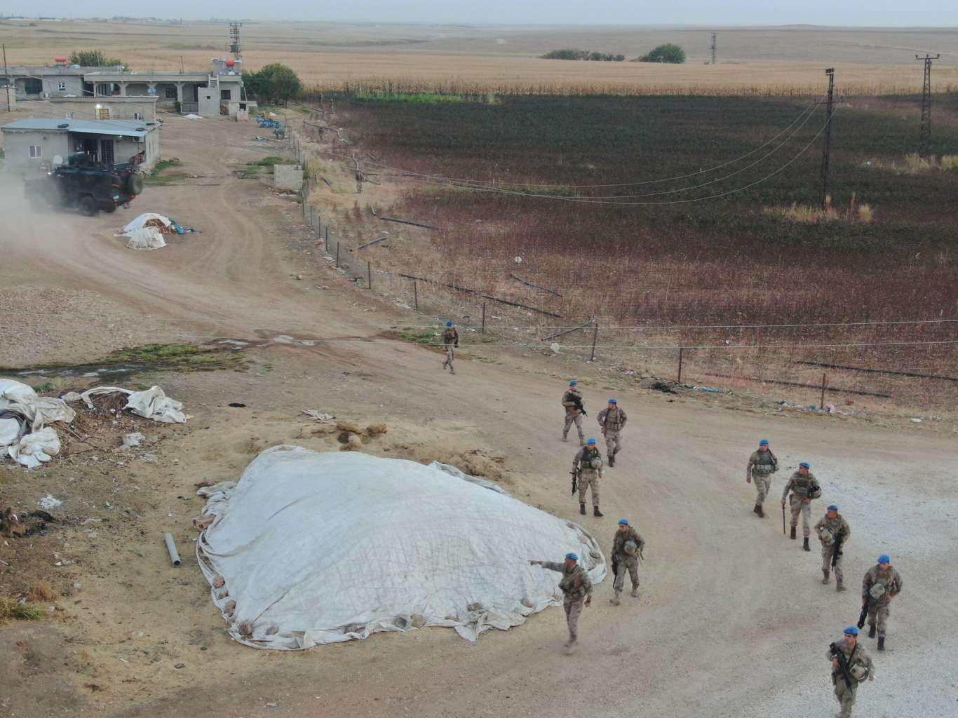  Şanlıurfa'da göçmen kaçakçılığı yapan şahıslara operasyon