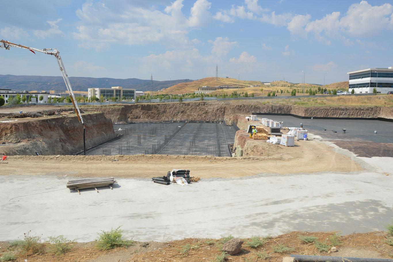 Siirt’te Veteriner Fakültesi Hayvan Hastanesi temel atma töreni yapıldı